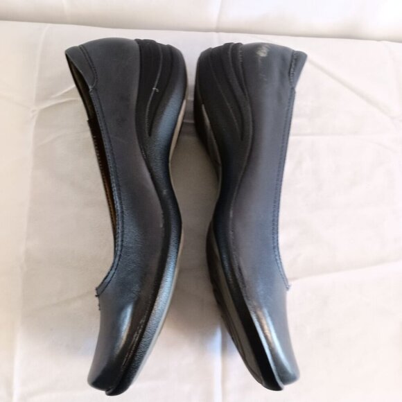 Hush Puppies Women's Alter Pump Navy Blue Leather size 11 - Picture 7 of 12